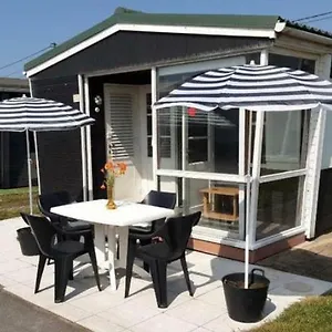 Vacation House Max For 4 Persons, 350 M From The Sea, In Pollentier Park Camping